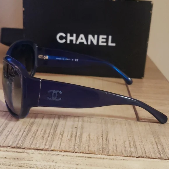 NWT⭐AUTHENTIC CHANEL⭐ Blue Jackie O style STUNNING SOPHISTICATED Sunglasses. - Picture 7 of 16